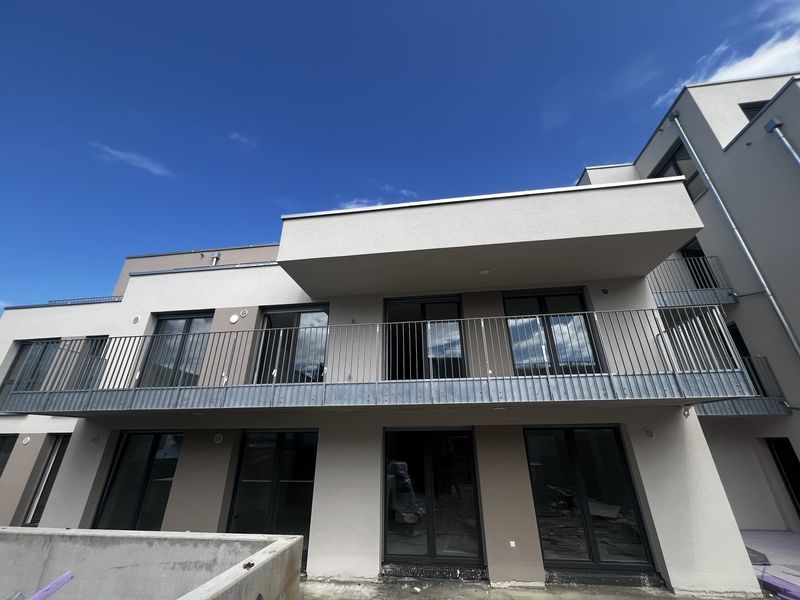 Neubau-Apartment in Salach: 3-Zimmer-Wohnung mit Balkon